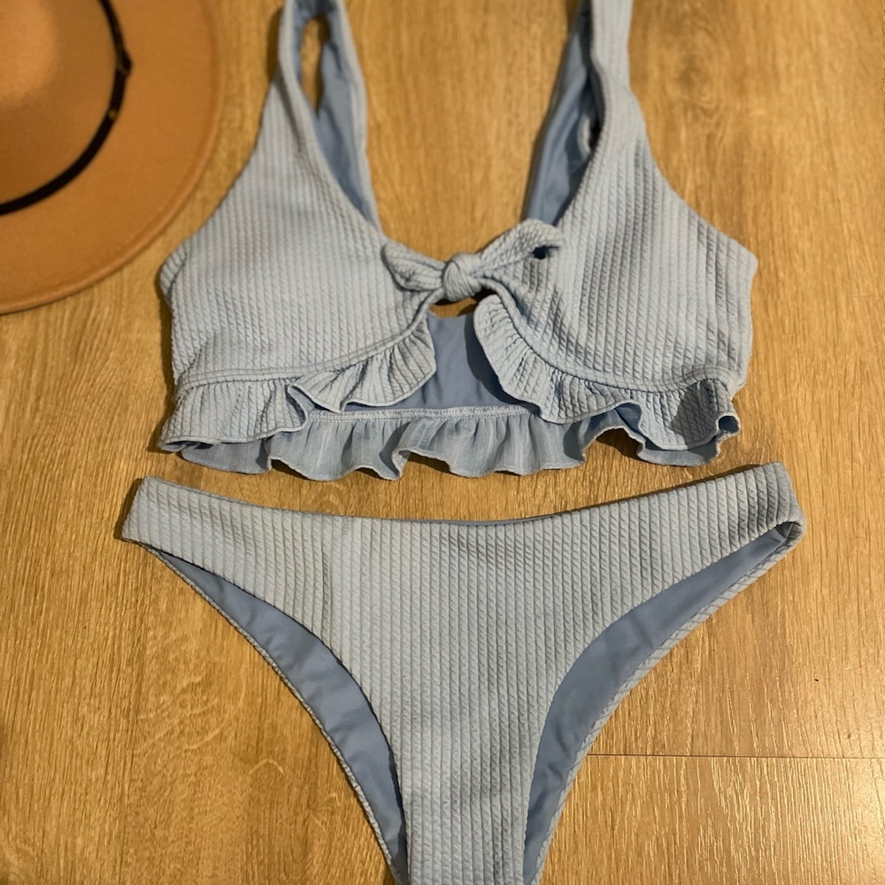 Ruffle bikini